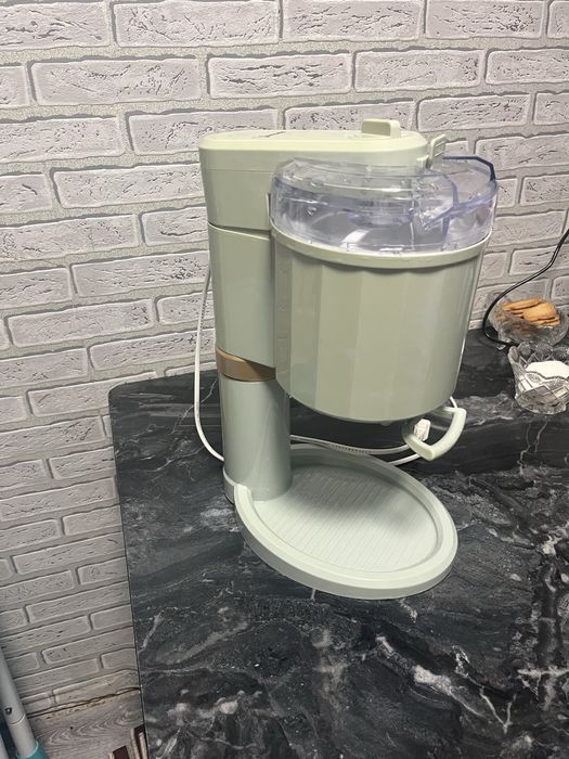 Мороженица продам за 15000т