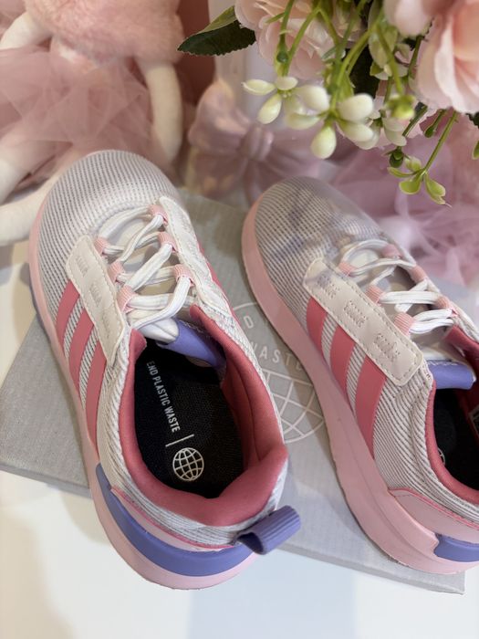 Маратонки за момиче Adidas