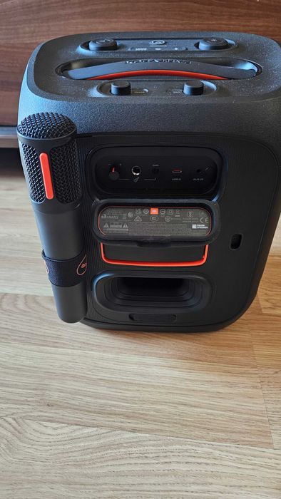 JBL PartyBox Encore 2 încă în garanție