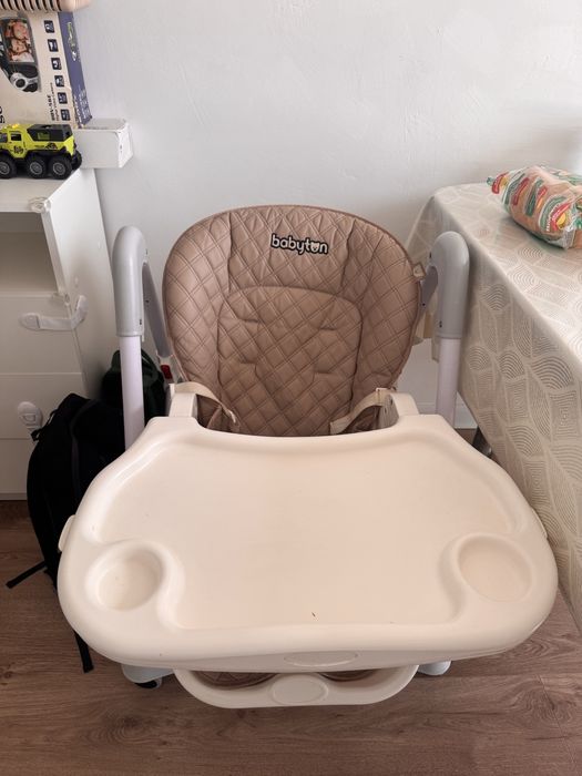 Стульчик для кормления