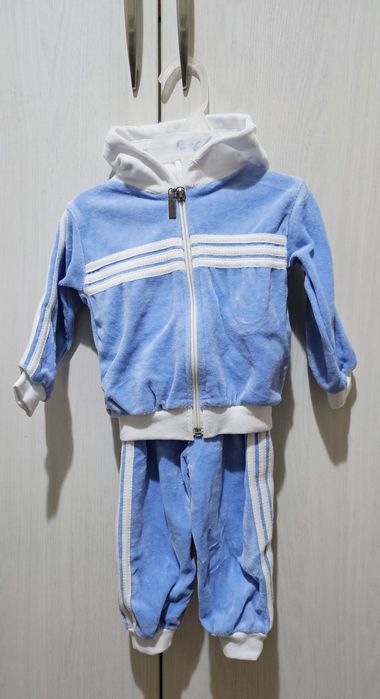 Новый Детский спортивный костюм.