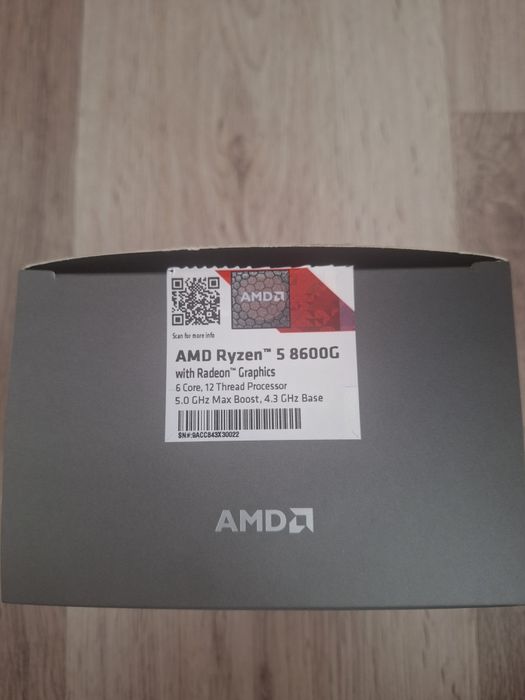 Vând AMD ryzen 5 8600g