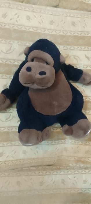 Продам игрушку б.у горилла