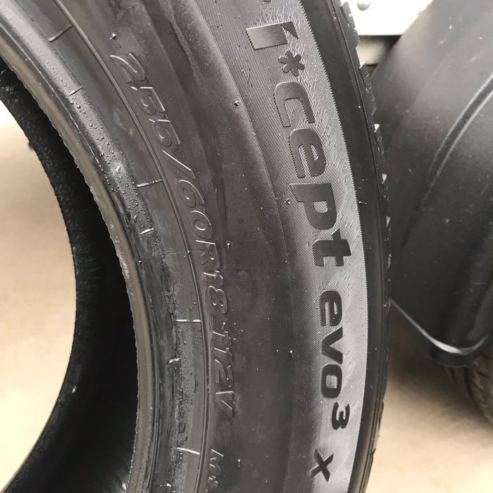 Anvelopa iarna 255 60 R18 Hankook