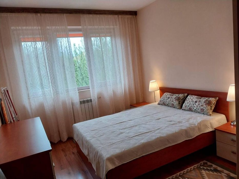 Дава се под наем Двустаен апартамент в София, Мусагеница - 56 кв.м за 640 € - Снимка #1