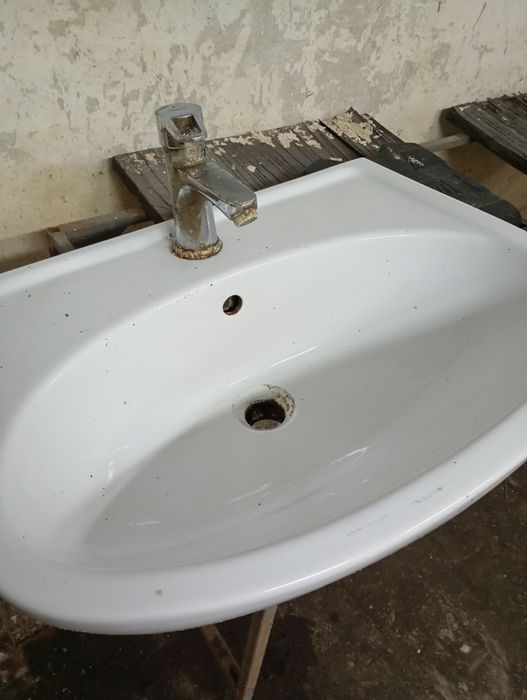 Продам раковины для ванной