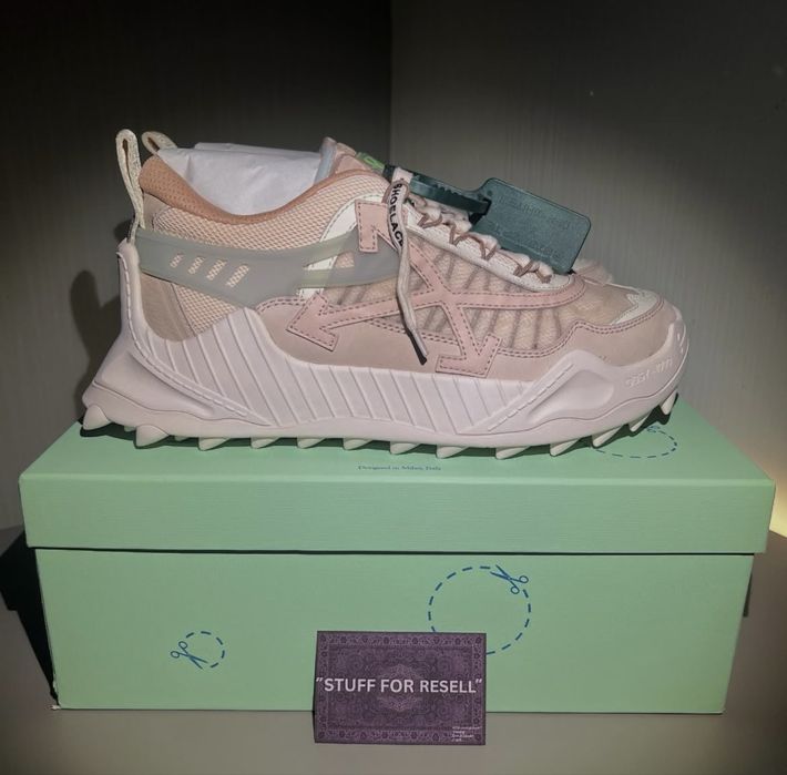 Adidasi off white odsy 1000