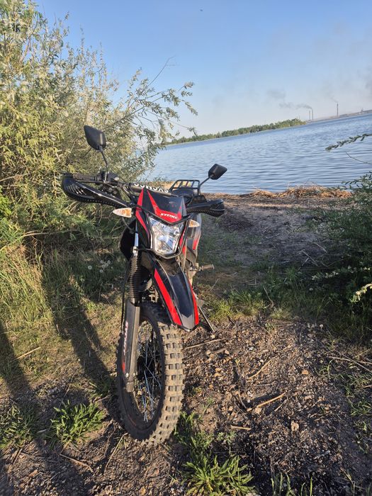 Эндуро 250сс 2025 года