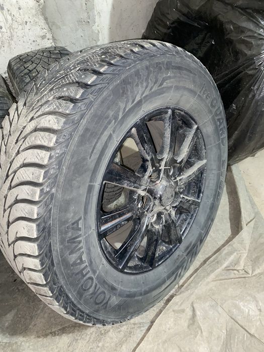Шины зимние 275/65 R17