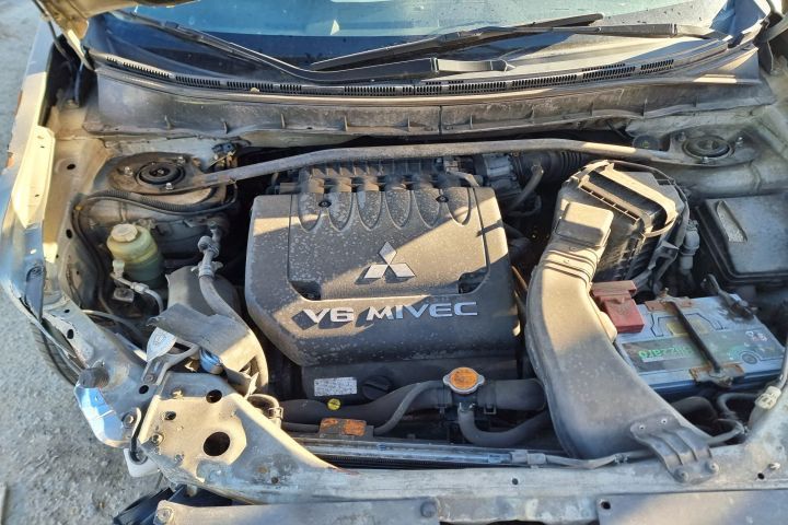 Suport motor 3.0 benzina Mitsubishi Outlander 2  [din 2005 pana  2009