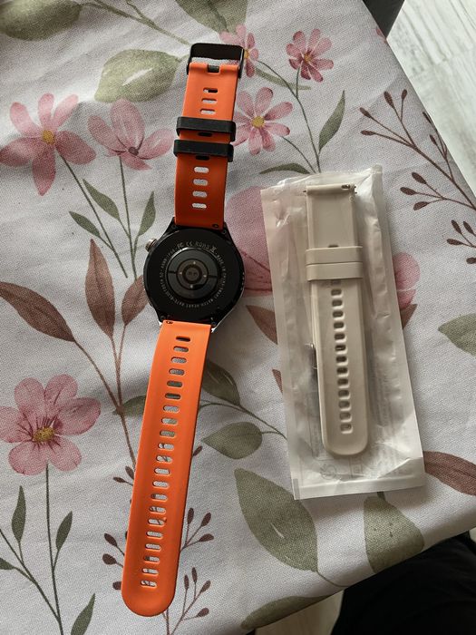 Продавам смарт часовник