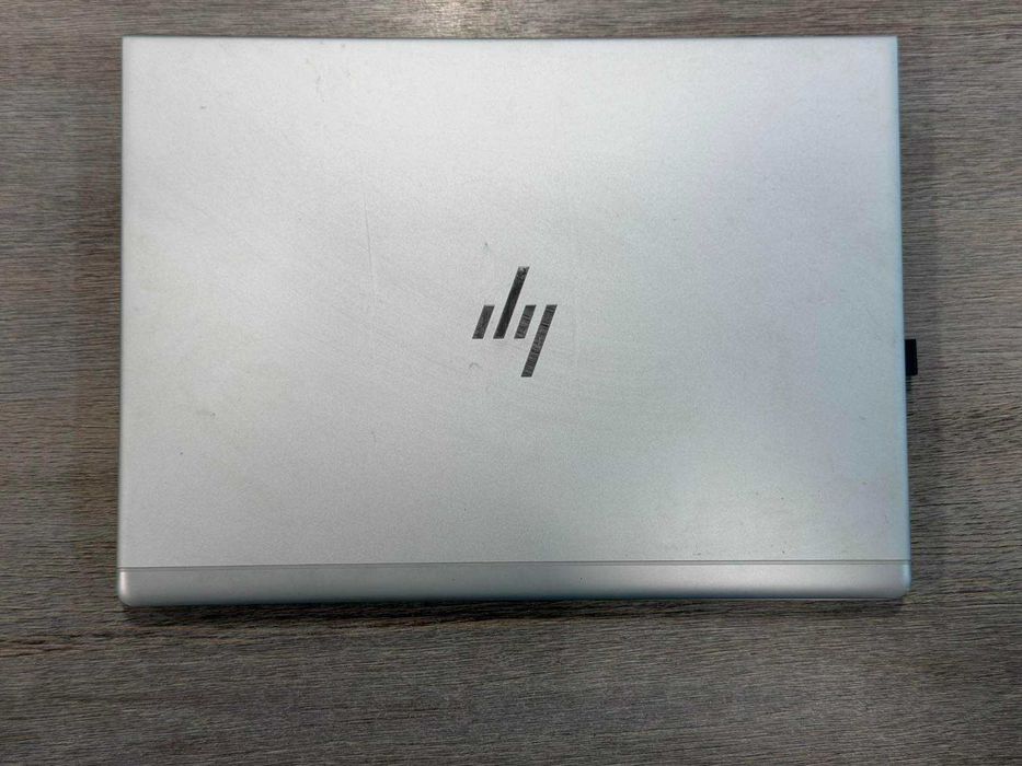 HP EliteBook 830 G5