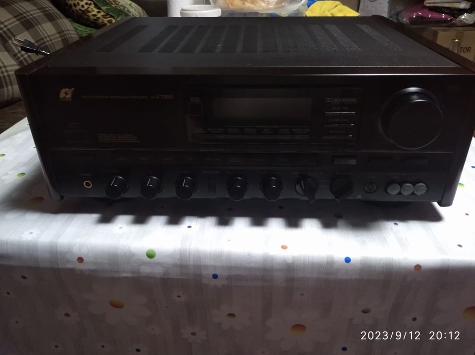 Уселитель Sansui
