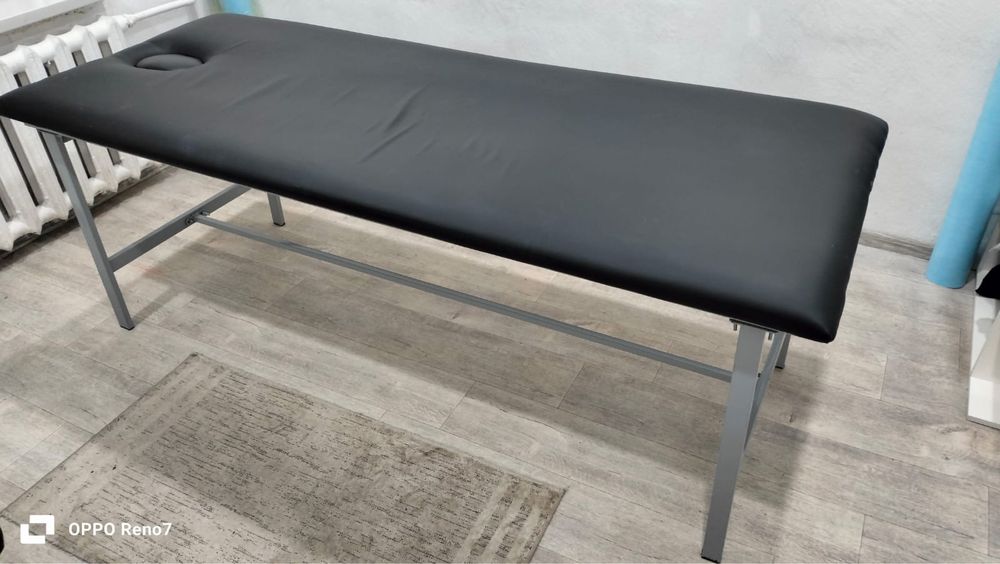 Продаю кушетку массажную стационарная