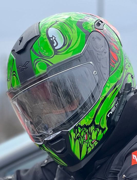 Nexx Y100r L размер с комуникация