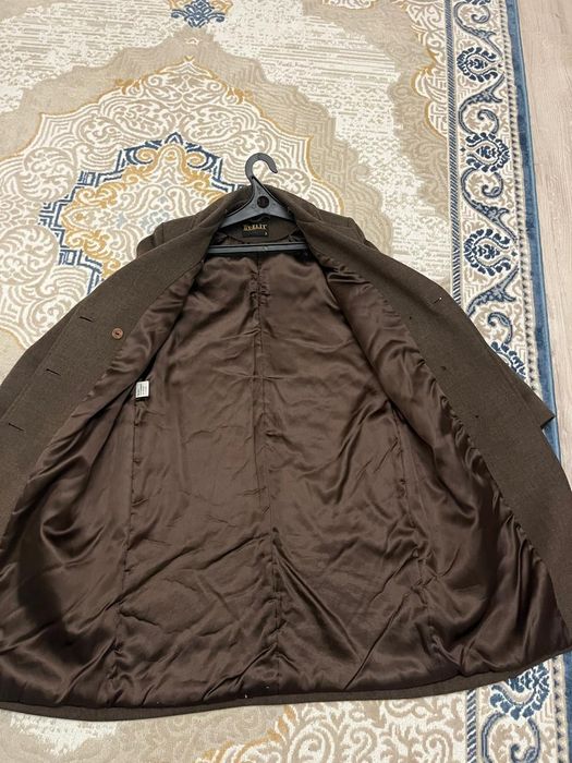 Продам женское пальто