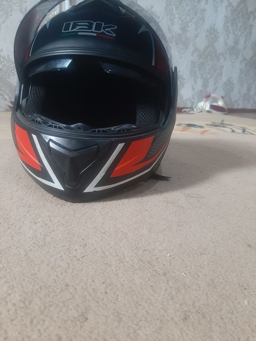 IBK каска для скутера