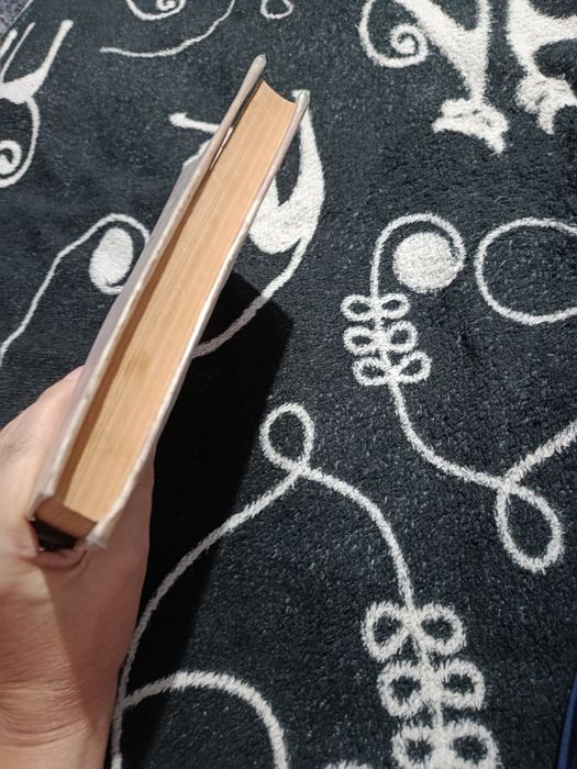 Антикварная книга кройка и шитье