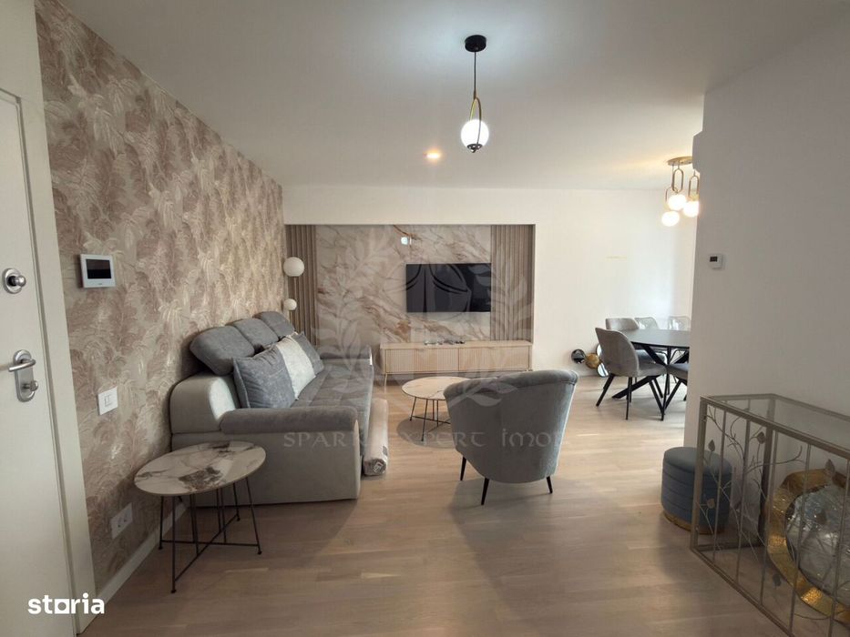 2 Camere // Bucegi 12 /Central