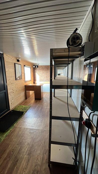 Inchiriez spatiu / Inchiriez container