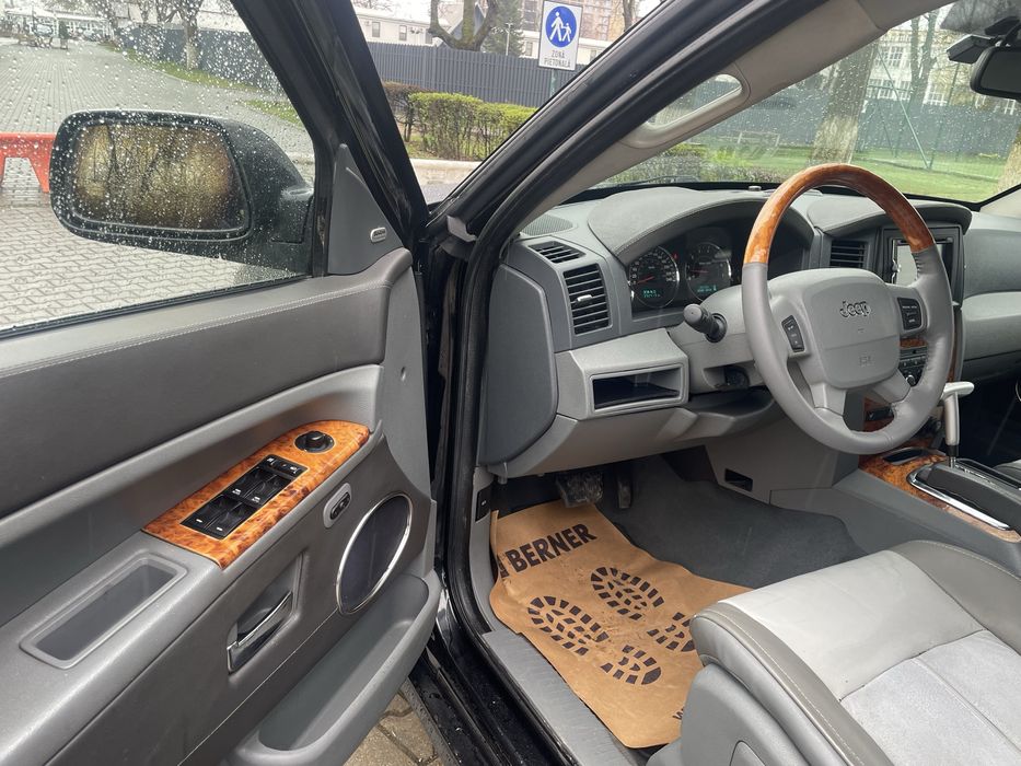 And jeep grand cherokee overland 3.0 crd