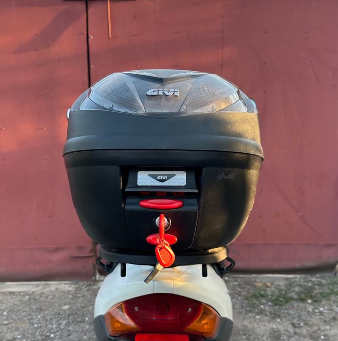 Givi кофр продается