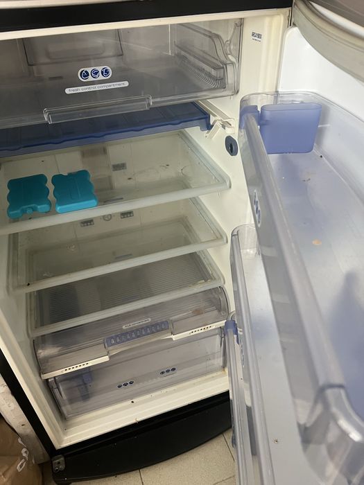 Хладилник с проблем