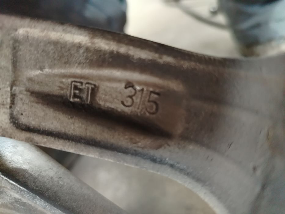 Лети Джанти 16-цола 5х114.3