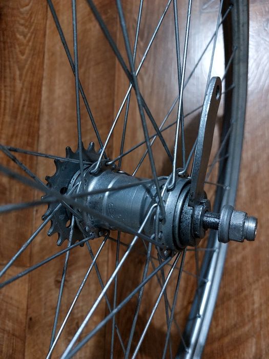 Колесо  диск от советского велосипеда Урал , диаметр на 28