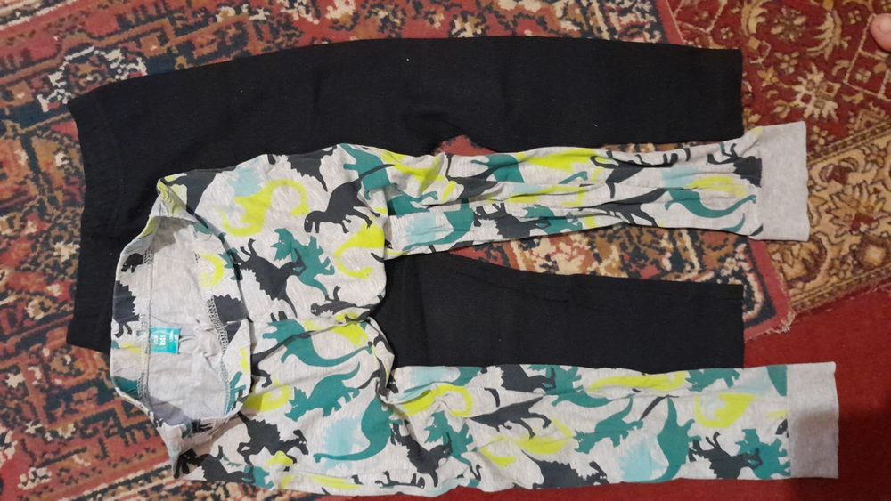 2 bluze plus pantaloni pijama