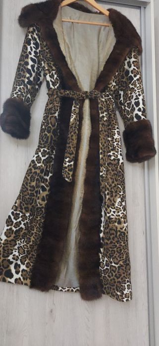 Шуба соболь норка с капюшоном  леопард