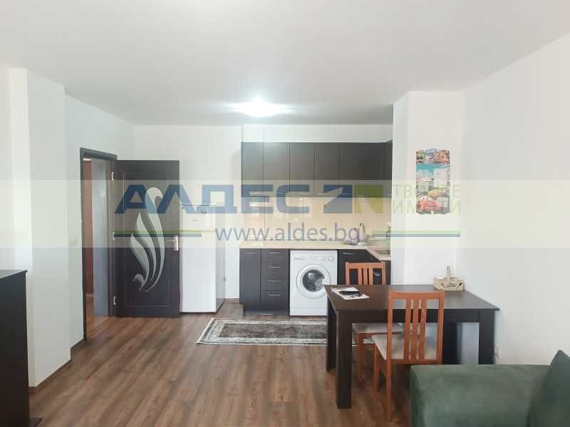 Дава се под наем Двустаен апартамент в София, Модерно предградие - 69 кв.м за 612 € - Снимка #2