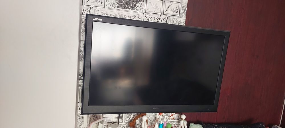 Продам телевизор бу