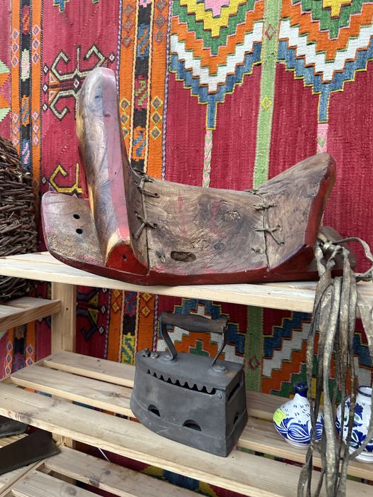 Антикварные седла