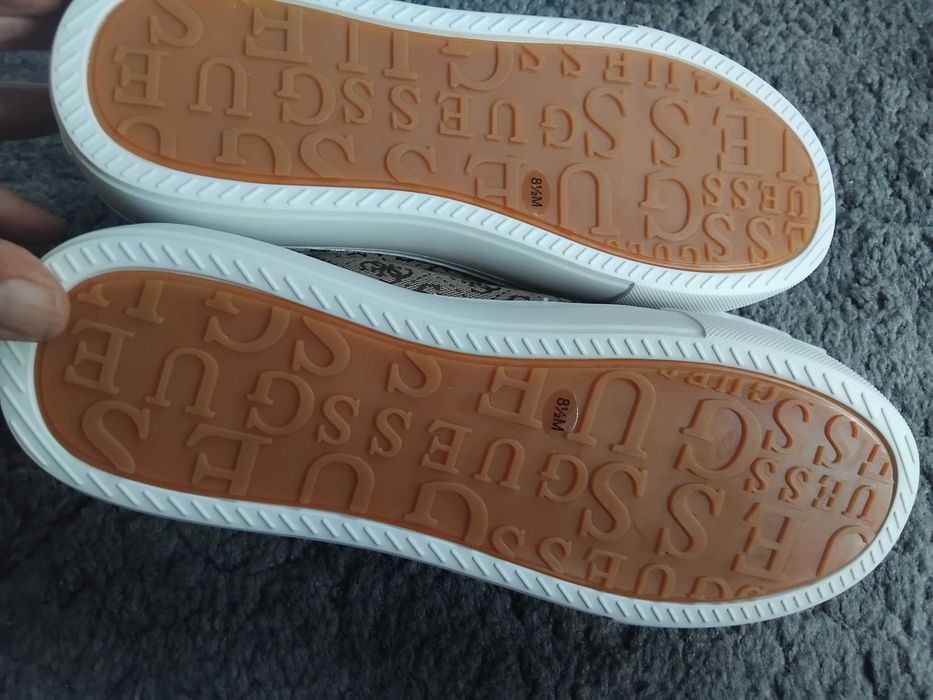 Чисто нови дамски маратонки / кецове GUESS (Оригинал) – 39 номер (US 8.5) Доставено от USA