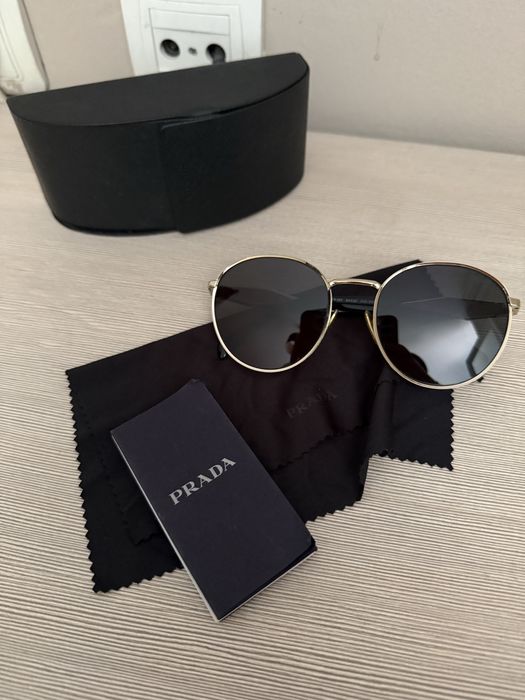 Слънчеви Очила Prada