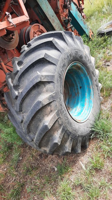 Шины на Комбайн Енисей 1200