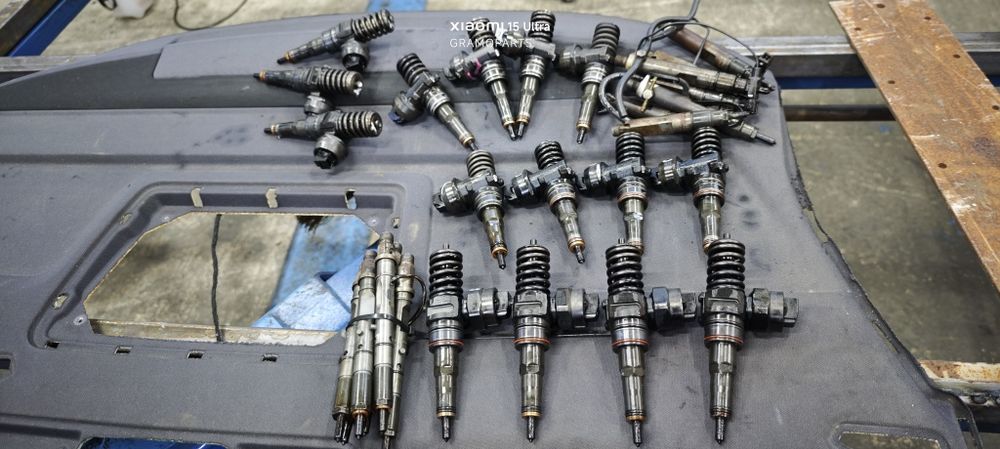 ПОМПА-ДЮЗА / ДЮЗИ 1.9 TDI 2.5 TDI
Продавам о