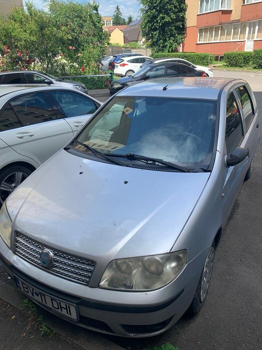 Fiat Punto 2008 • 68.300 km reali • 5 uși • 3.200 € negociabil