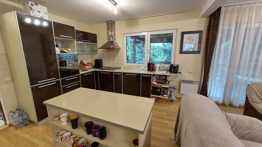 Inchiriere Casa P+ M, zona Serbanesti