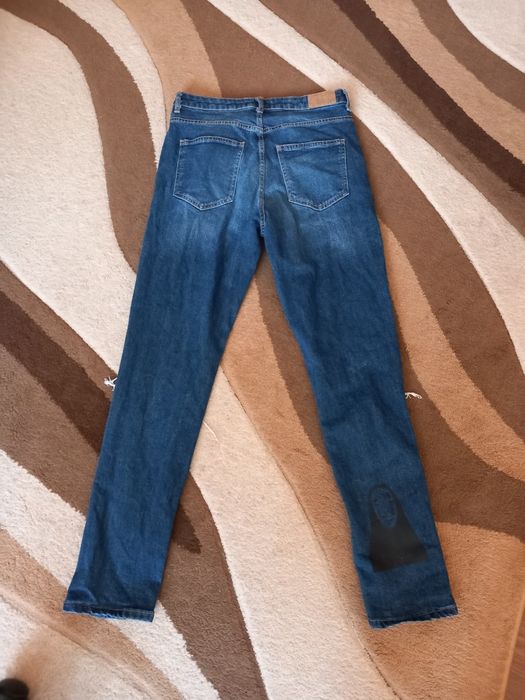 Мъжки дънки Gina Tricot