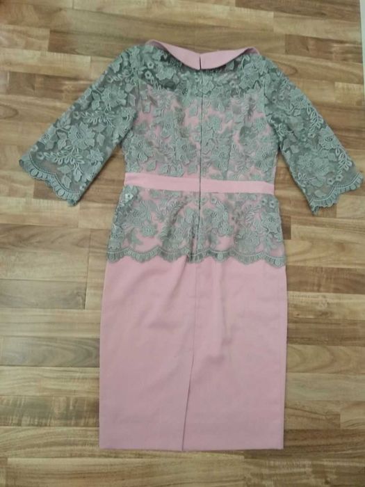 Нарядное платье. Размер 48-50.