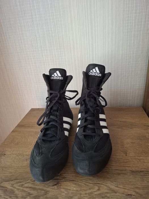 Adidas боксови обувки 42 номер.