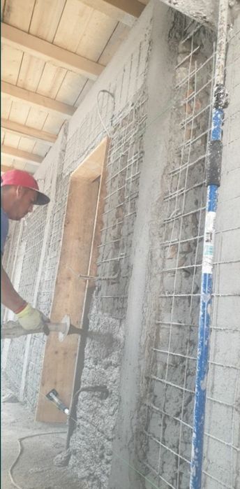 Tencuiala traditionala mecanizata.