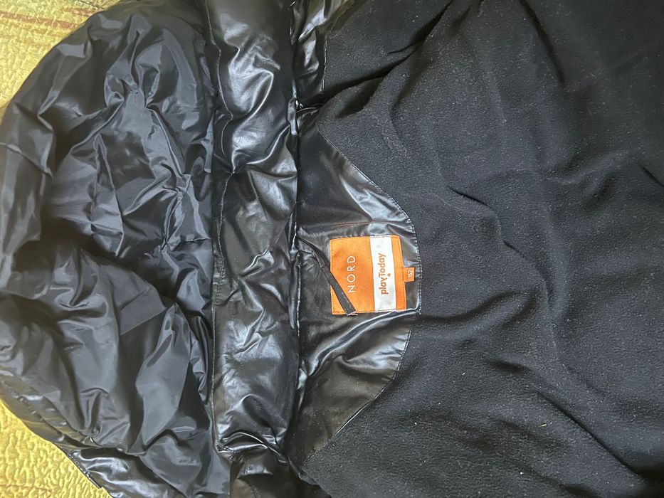 Продам женские зимние куртки
