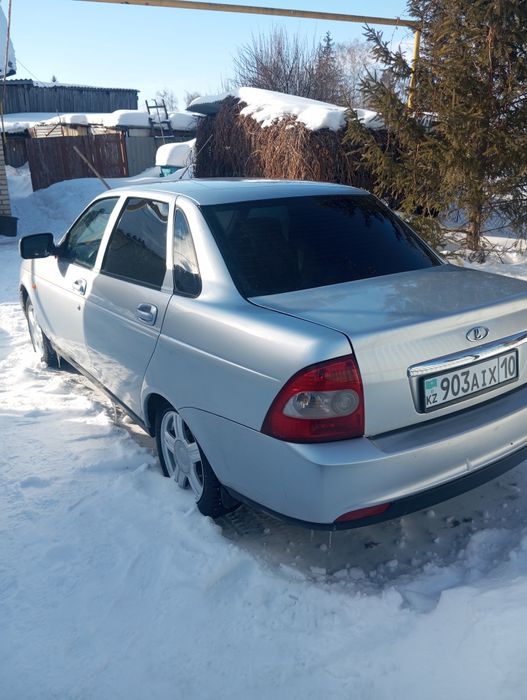 Продам приору 2012