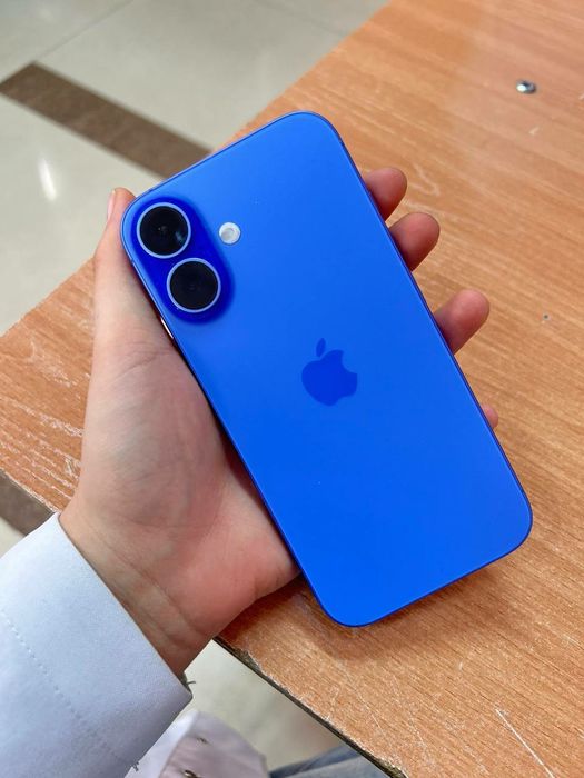 iPhone 16 со всеми комплектующими