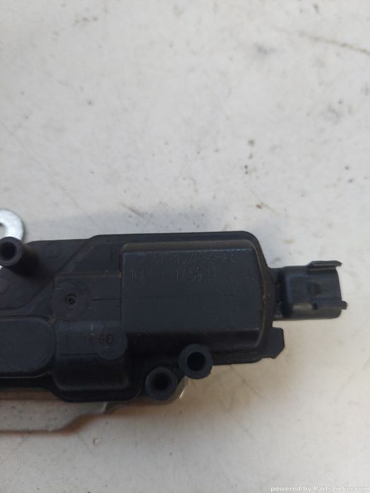 Broasca Haion Ford Fusion Estate (Ju_) [ 2002 - 2012 ] Oem 2S61432A98