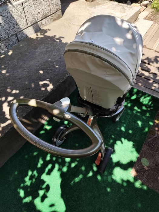 Бебешка количка Stokke Xplory