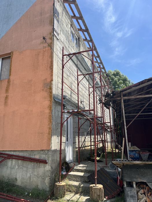 Inchiriez popi metalici ,panouri cofrare ,grinzi H20,schela metalica